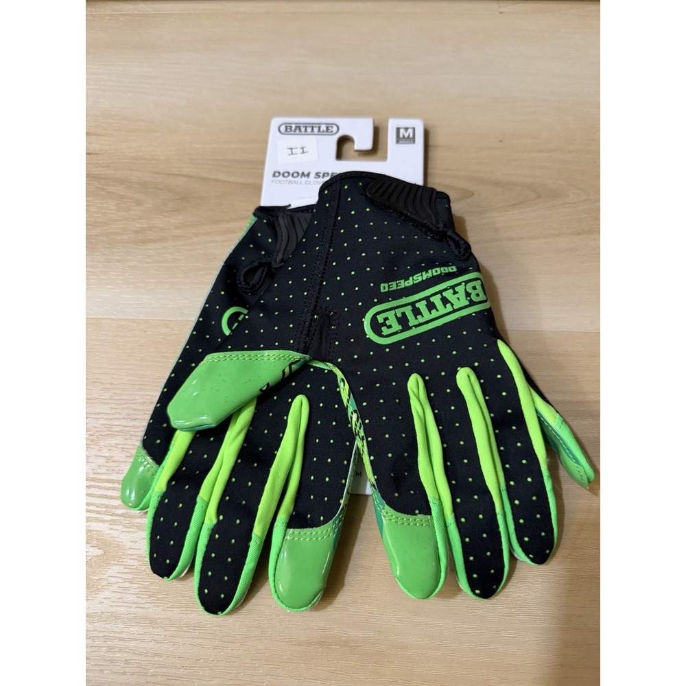 NWT Battle Sports Medium Adult Slime Doom Speed Receiver Football Glove Green II